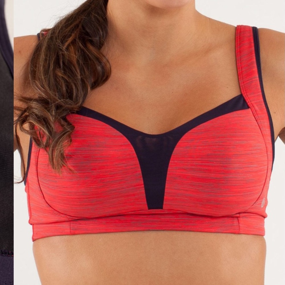 Lululemon TaTa Tamer sports bra